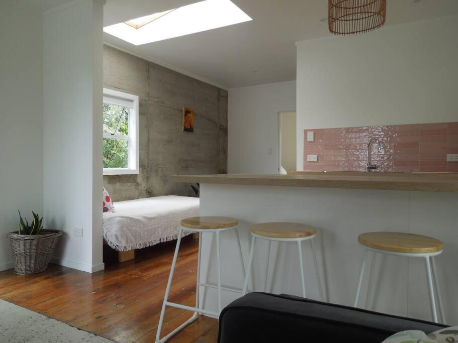 Raglan, Walk To Harbour And Town, Garden Views Apartment Ngoại thất bức ảnh