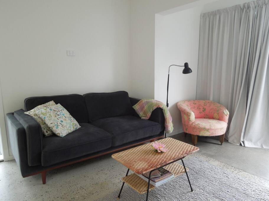 Raglan, Walk To Harbour And Town, Garden Views Apartment Ngoại thất bức ảnh