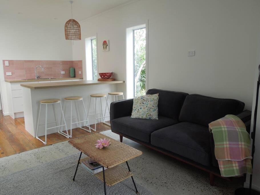 Raglan, Walk To Harbour And Town, Garden Views Apartment Ngoại thất bức ảnh
